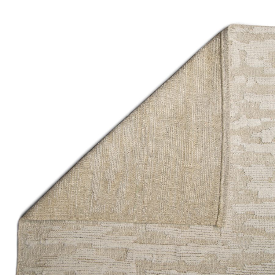 Majnoun Wool Rug - Image 3