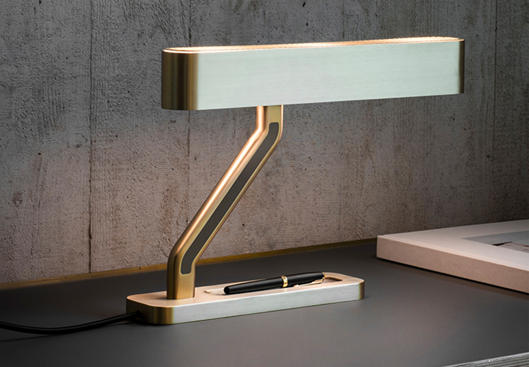 Orb Desk Lamp